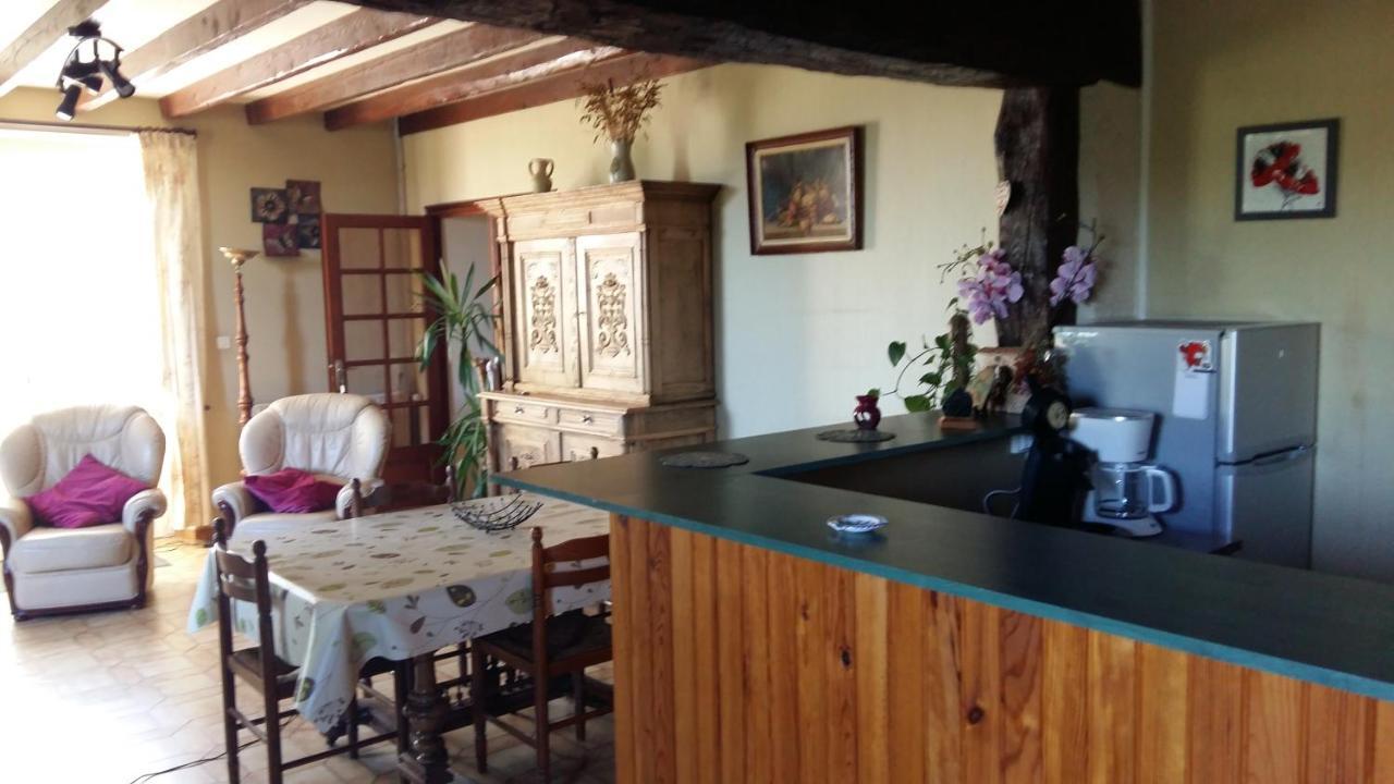 Charmante Maison A La Ferme Valderies Exterior photo